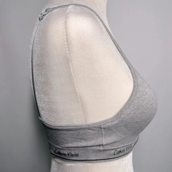 ❤️3/$30 Calvin Klein Gray Bra with Adjustable Straps - Picture 3 of 7
